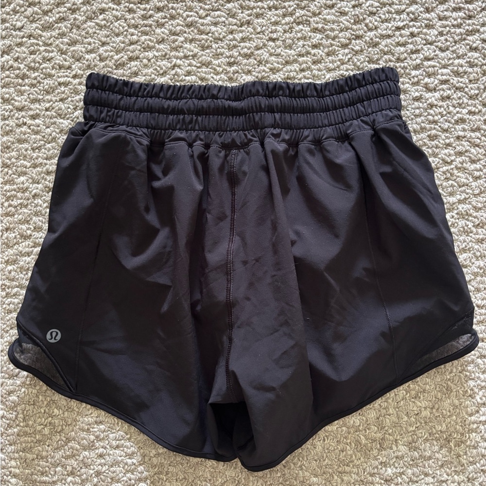 Lululemon Hotty Hot High-Rise Lined Short 4"